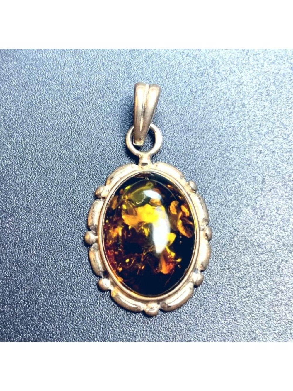 Amber and Sterling Silver 925 Bezel Set Pendant Scalloped Border Size 1.25"